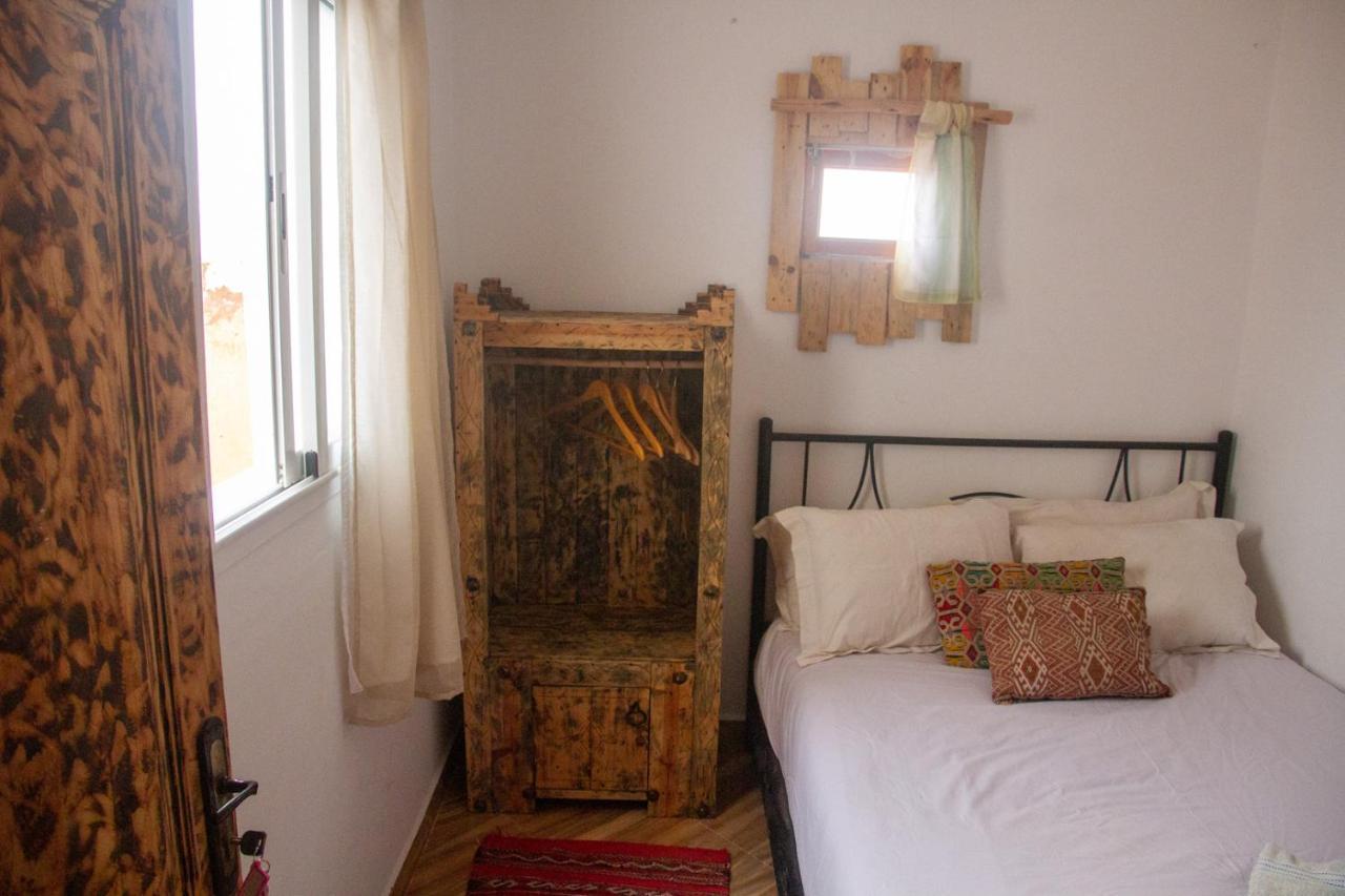 Amayour Surf Hostel Taghazout Dış mekan fotoğraf