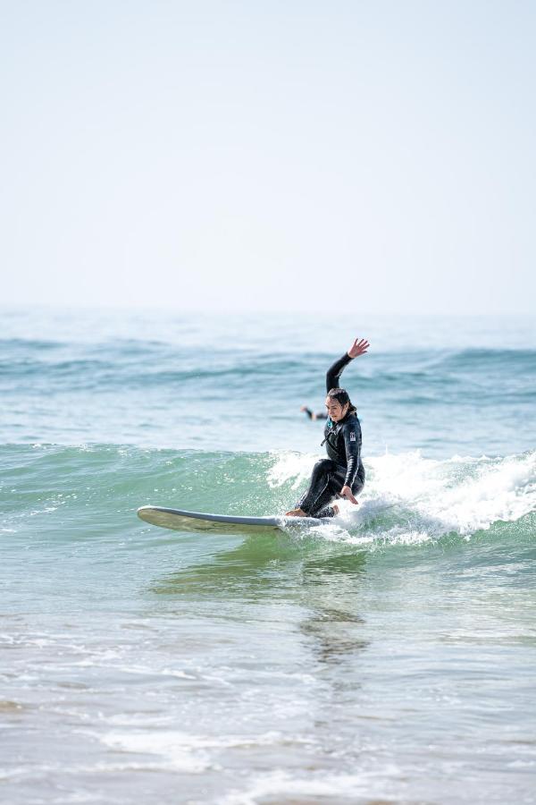 Amayour Surf Hostel Taghazout Dış mekan fotoğraf